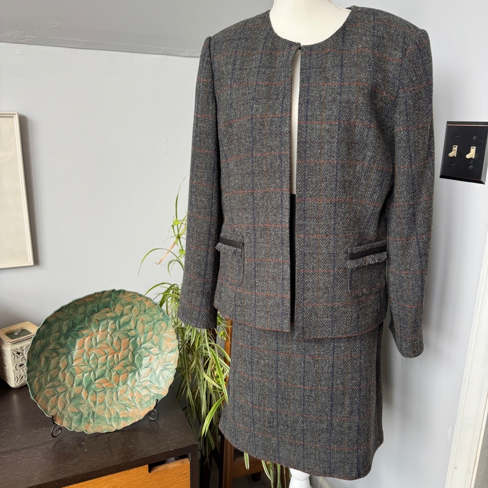 John Meyer Collection Wool Blend Plaid Skirt Suit Set size 14 Career Vintage